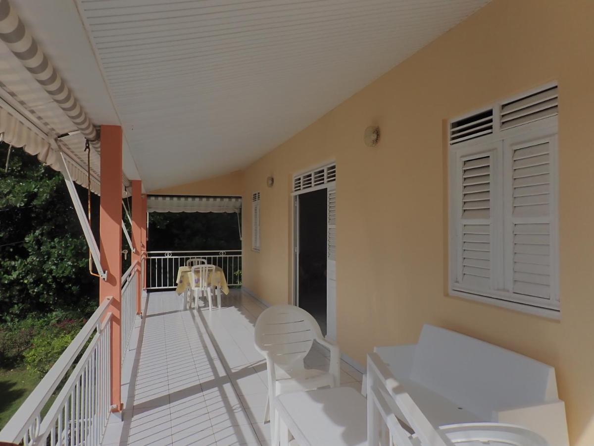 Apartamento Les Orchidees Sainte-Anne Exterior foto